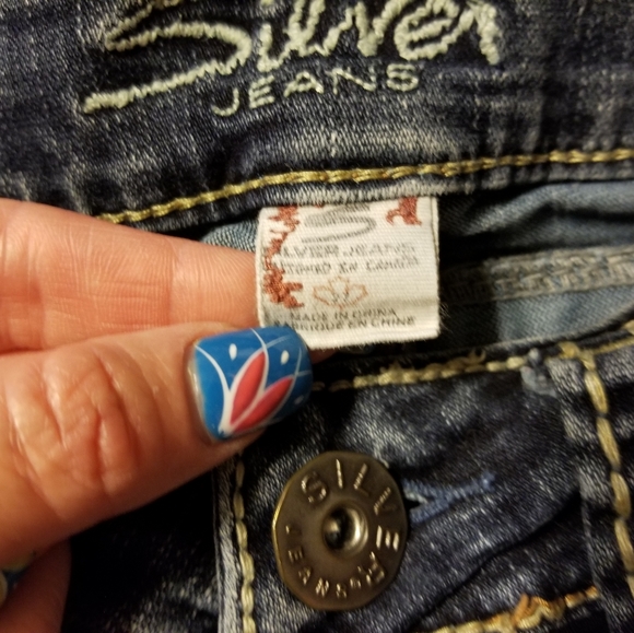 Silver Jeans - Picture 5 of 8